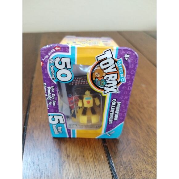 Micro Toy Box Series 1 (SEALED) - Picture 4 of 4